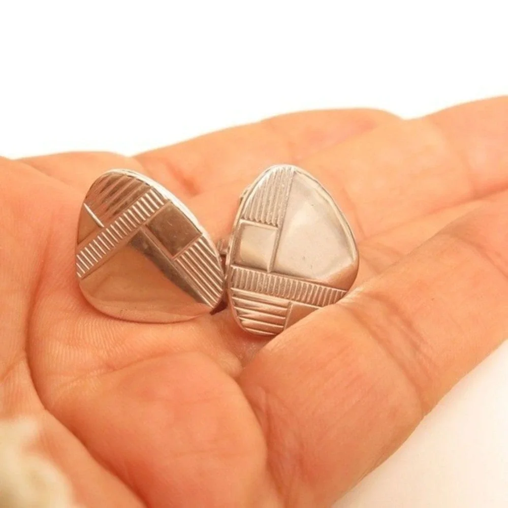 Vintage Silver Tone‎ Geometric Triangular Cufflinks Etched Linear Pattern MCM